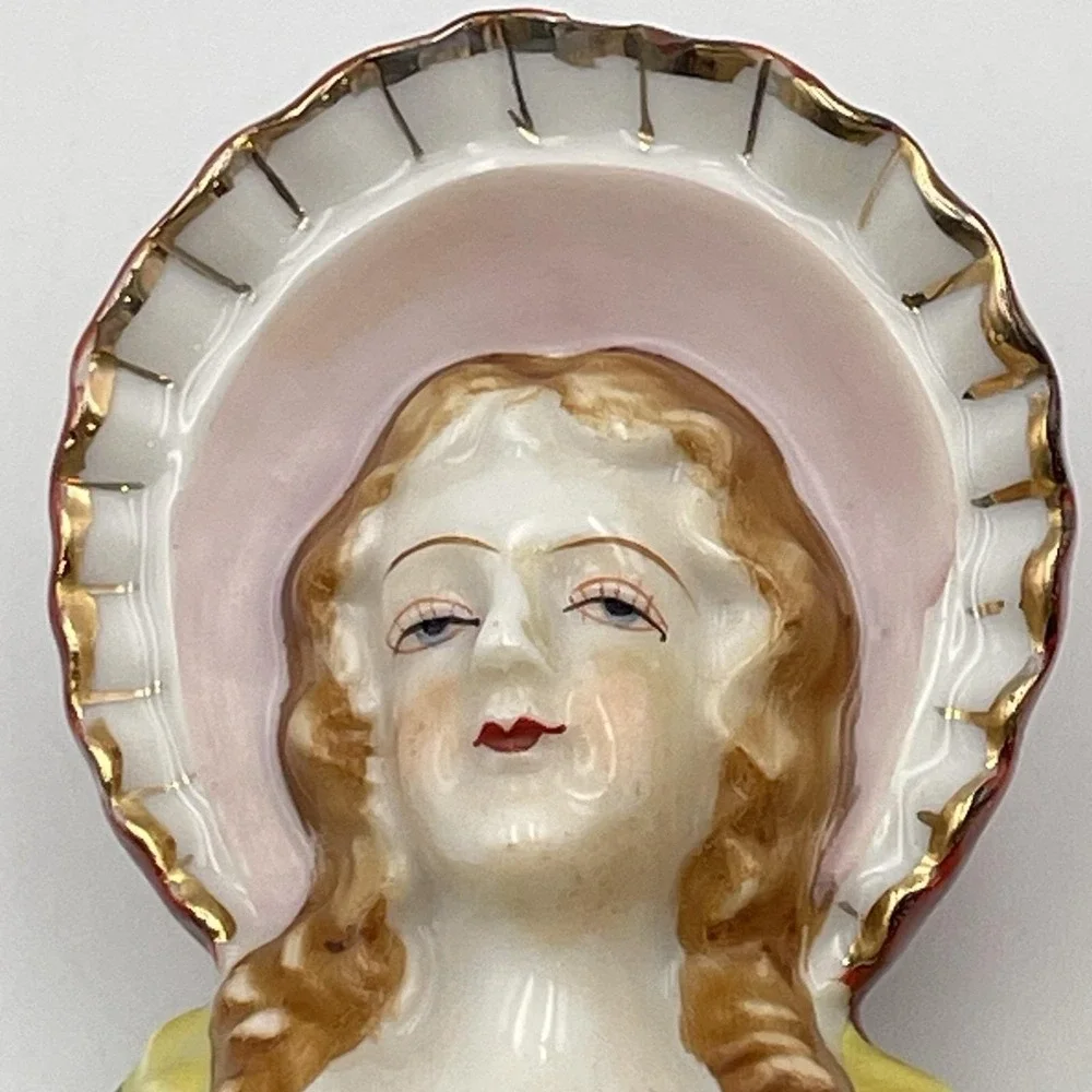 Vintage Occupied Japan Lady Head Salt Pepper‎ Shaker 1940s Bonnet Woman